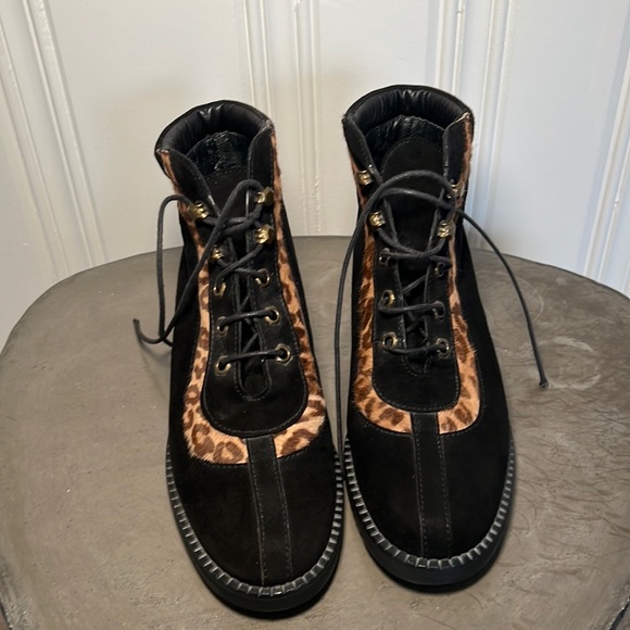 Stuart Weizman Suede Tie Booties - Picture 2 of 5